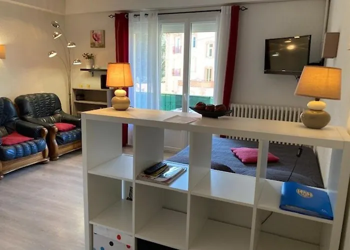 Ensoleille Avec Balcon, Parking Et Wifi - Proche Du Centre D'amelie-les-bains-palalda - Fr-1-703-6 * Amélie-les-Bains-Palalda